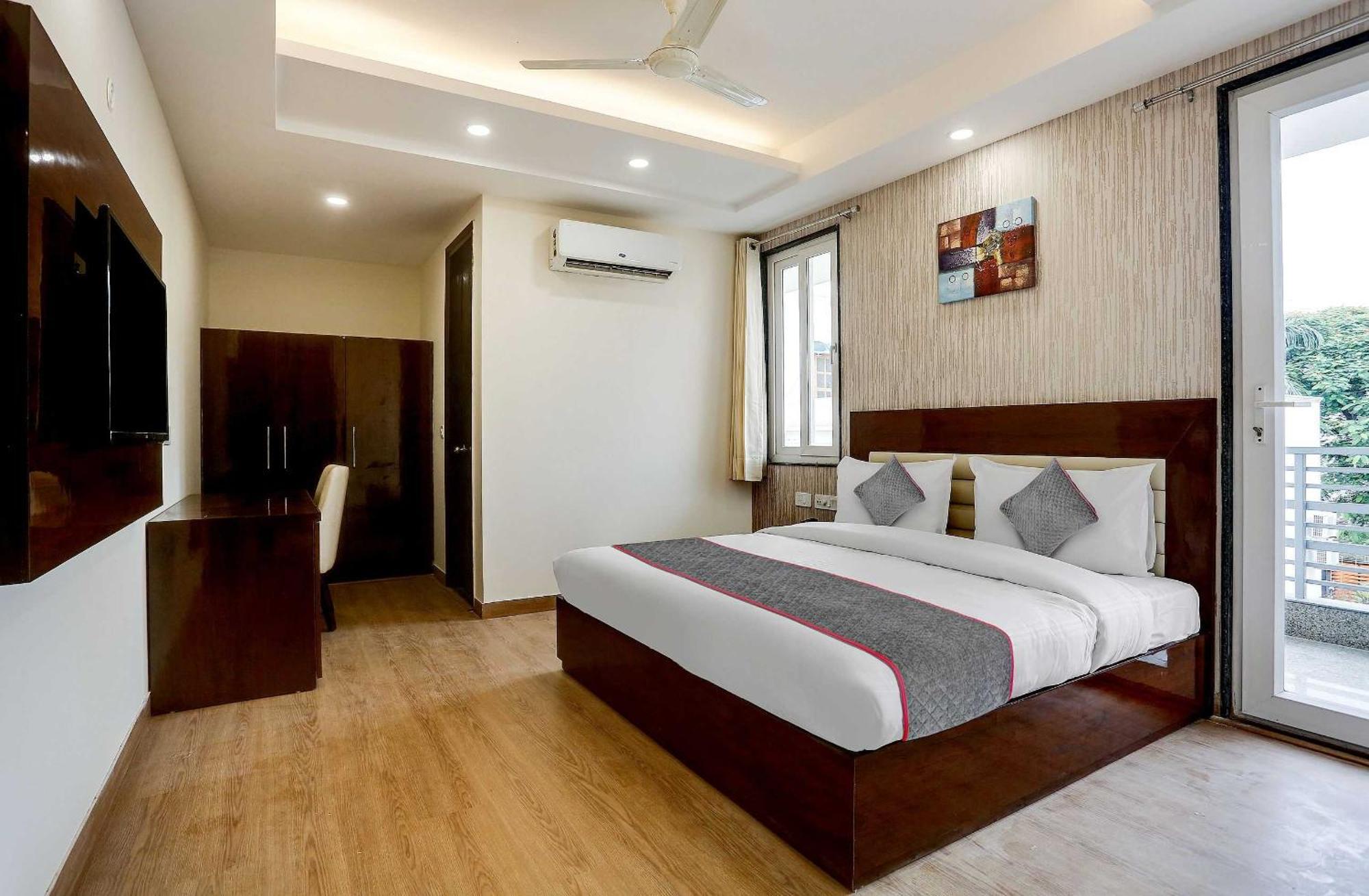 Townhouse The Adore Inn Gurgaon Exterior foto